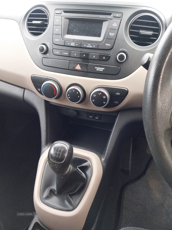 Used Hyundai i10 2014 for sale - 77941213: Photo 7