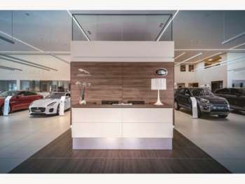 Used Land Rover Discovery Sport 2020 for sale - 74909651: Photo