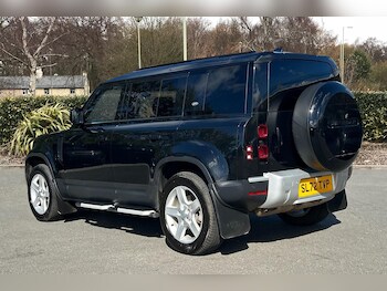 Used Land Rover Defender 2022 for sale - 75916278: Photo