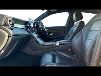Used Mercedes-Benz GLC 2018 for sale - 74850399: Photo