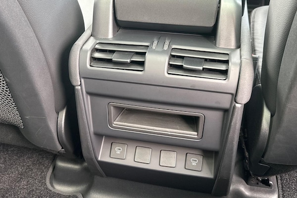 Used Land Rover Defender 110 2022 for sale - 75269459: Photo 18
