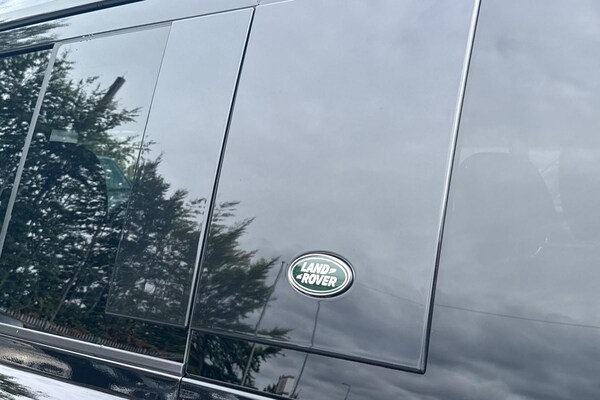 Used Land Rover Defender 110 2022 for sale - 75269459: Photo 35