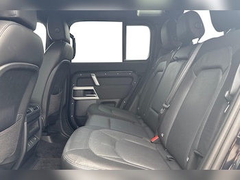 Used Land Rover Defender 110 2022 for sale - 75269459: Photo