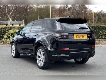 Used Land Rover Discovery Sport 2021 for sale - 75350606: Photo