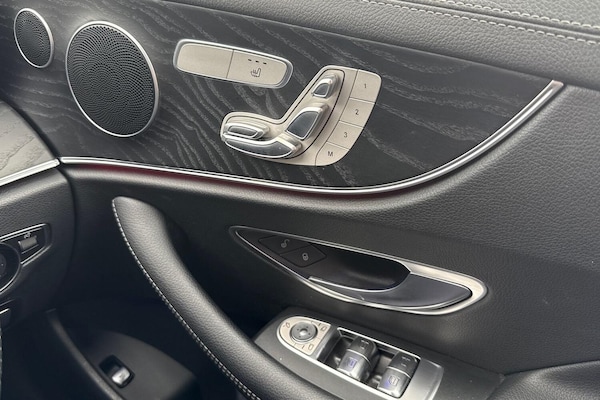 Used Mercedes-Benz E-Class 2020 for sale - 75544206: Photo 27
