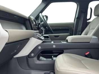 Used Land Rover Defender 110 2023 for sale - 74850015: Photo