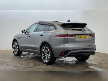 Used Jaguar F-Pace 2023 for sale - 76032233: Photo 2