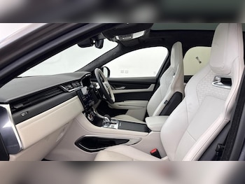 Used Jaguar F-Pace 2023 for sale - 76032233: Photo 3