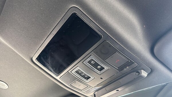 Used Land Rover Defender 110 2023 for sale - 75449502: Photo 23