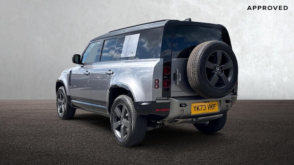 Used Land Rover Defender 110 2023 for sale - 75449502: Photo 2