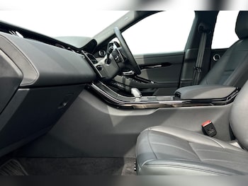 Used Land Rover Range Rover Evoque 2025 for sale - 75697340: Photo