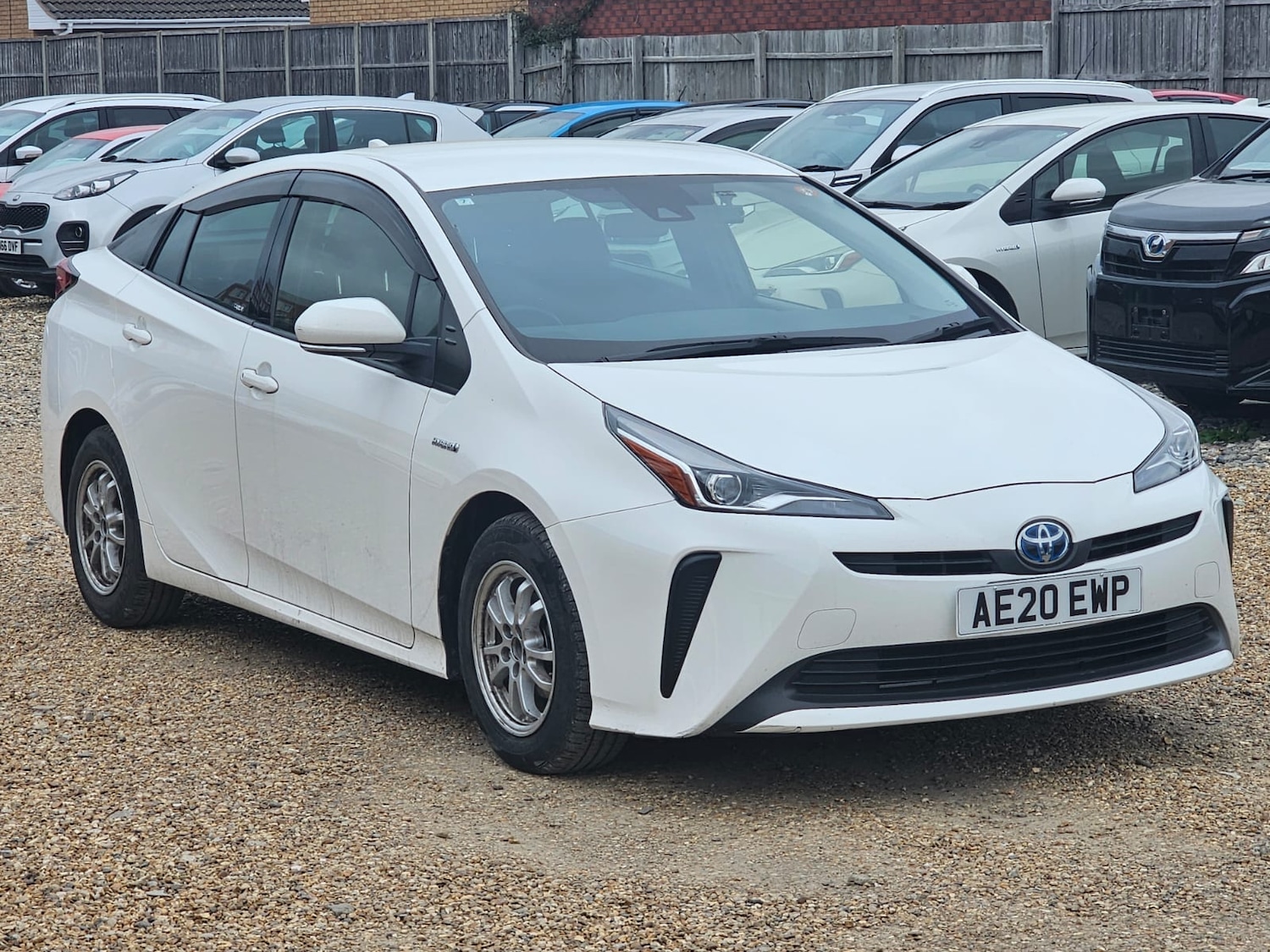 Used Toyota Prius 2026 for sale - 78057510: Photo 2
