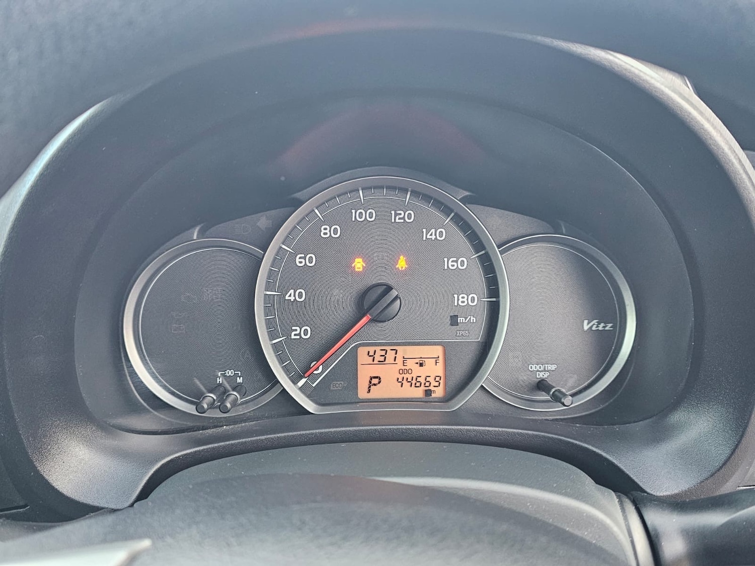 Used Toyota Vitz 2024 for sale - 77312407: Photo 12