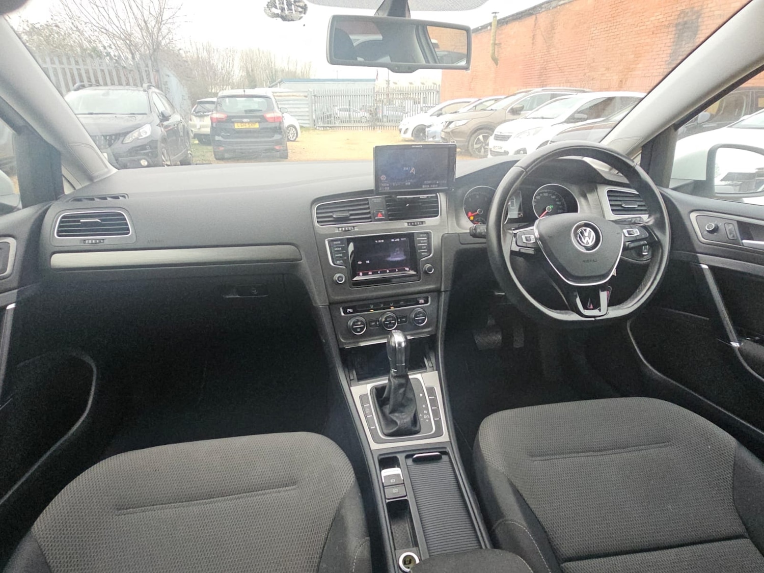 Used Volkswagen Golf 2013 for sale - 77630874: Photo 4