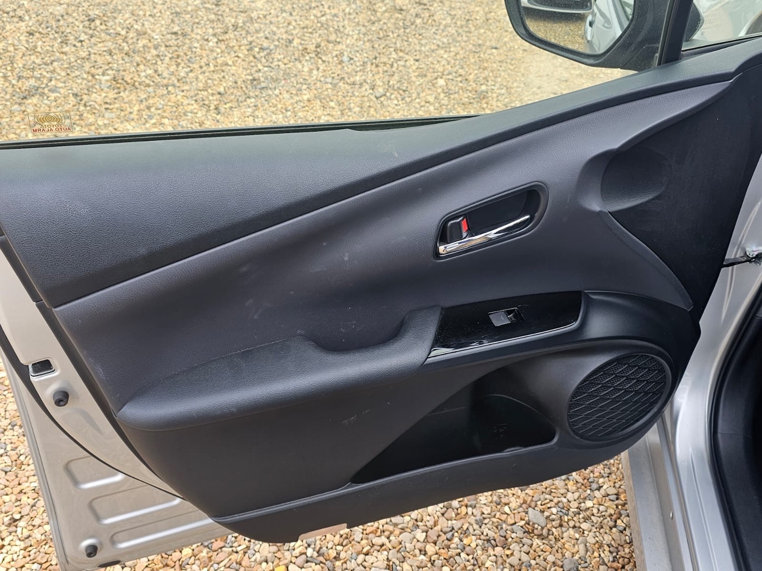 Used Toyota Prius 2026 for sale - 78057507: Photo 4