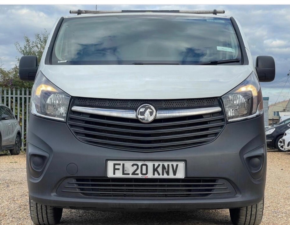 Used Vauxhall Vivaro 2020 for sale - 77277701: Photo 2