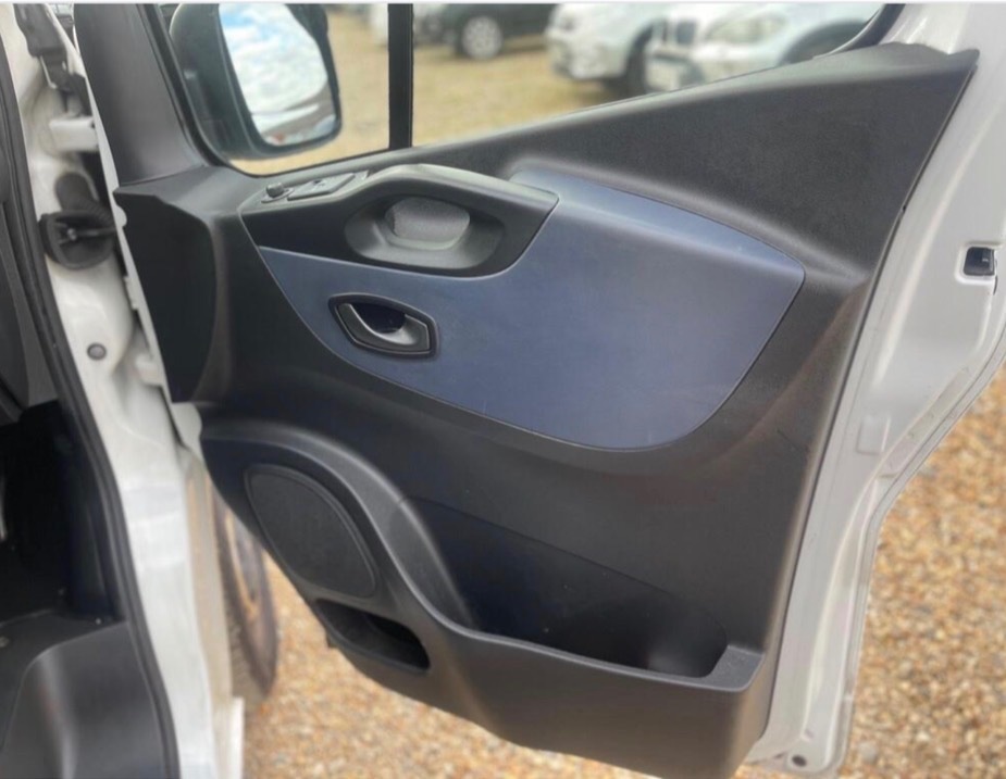 Used Vauxhall Vivaro 2020 for sale - 77277701: Photo 21