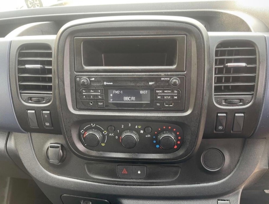 Used Vauxhall Vivaro 2020 for sale - 77277701: Photo 5