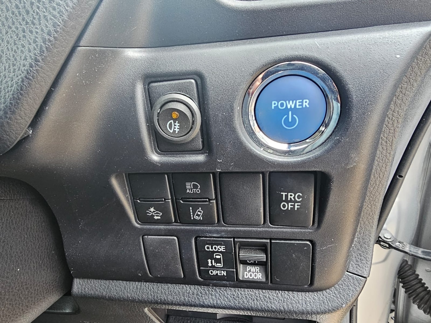 Used Toyota Noah 2025 for sale - 77278462: Photo 12