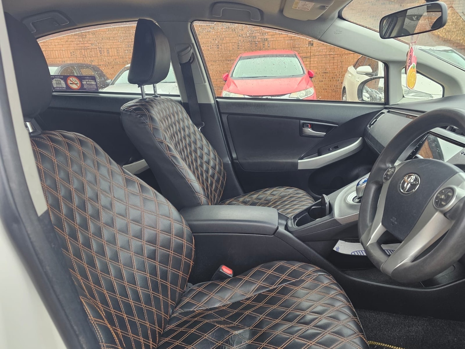 Used Toyota Prius 2020 for sale - 77548451: Photo 10