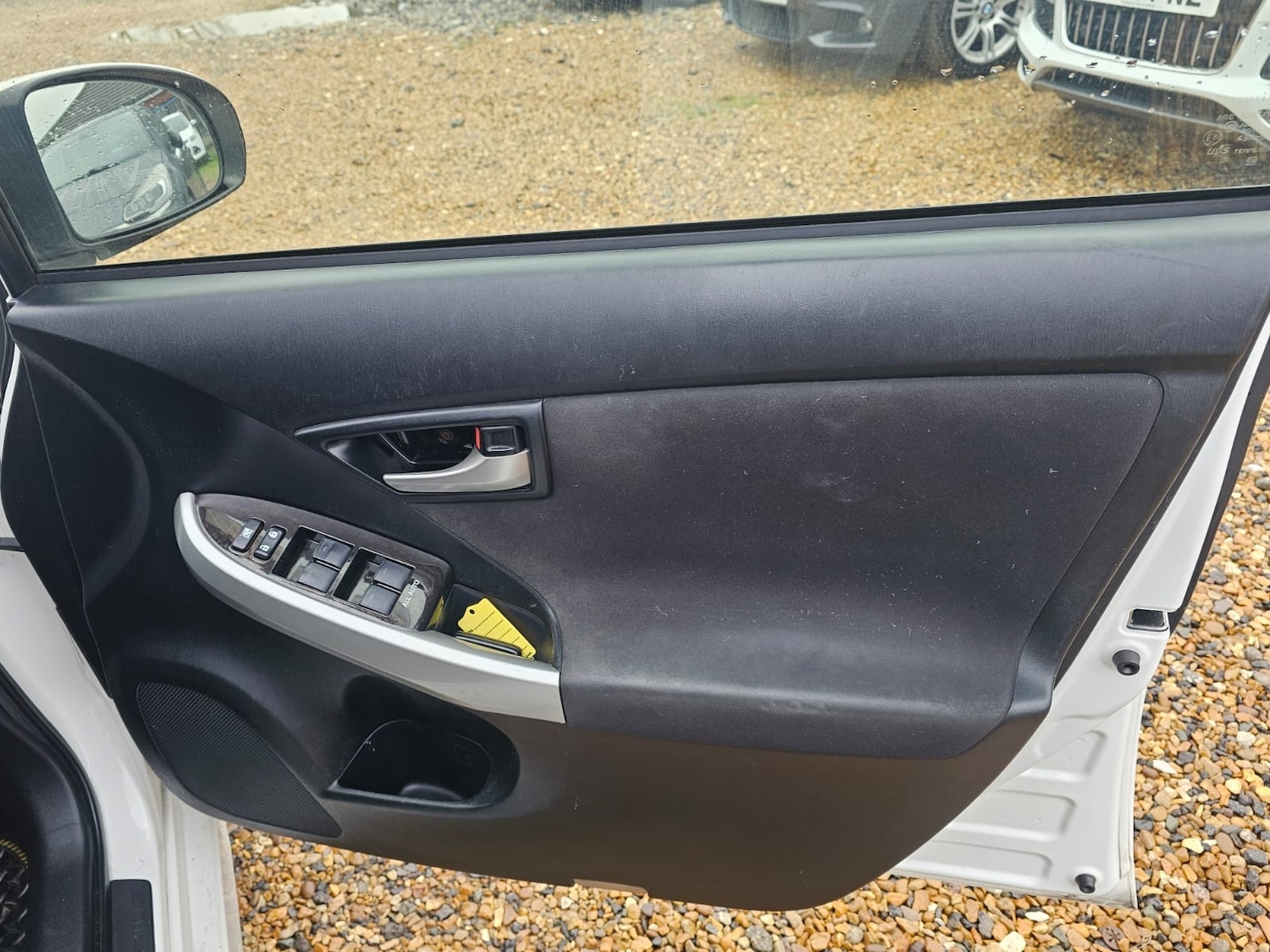 Used Toyota Prius 2020 for sale - 77548451: Photo 15