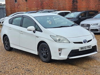 Used Toyota Prius 2015 for sale - 77548451: Photo