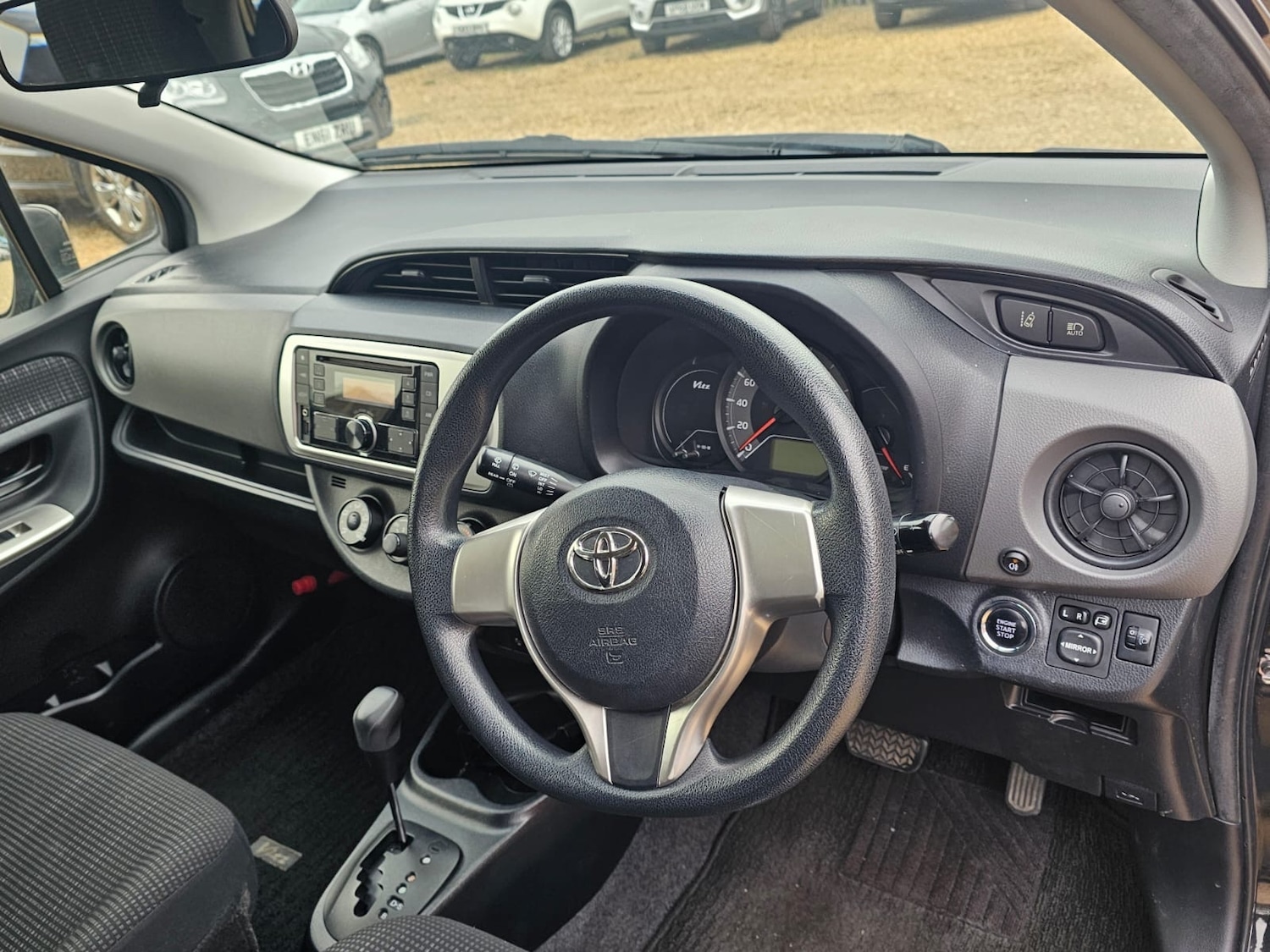 Used Toyota Vitz 2025 for sale - 77318695: Photo 11