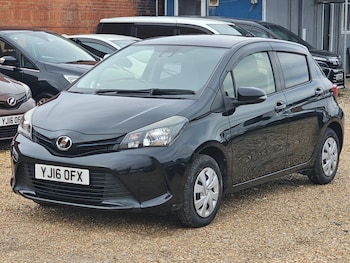 Used Toyota Vitz 2016 for sale - 77318695: Photo