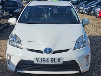 Used Toyota Prius 2020 for sale - 77681988: Photo