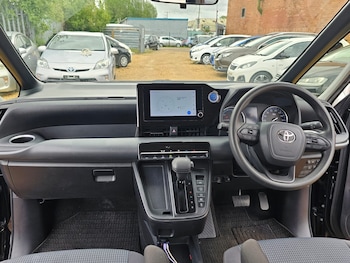 Used Toyota Noah 2022 for sale - 78628181: Photo