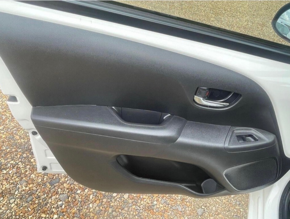 Used Peugeot 108 2017 for sale - 77277704: Photo 15