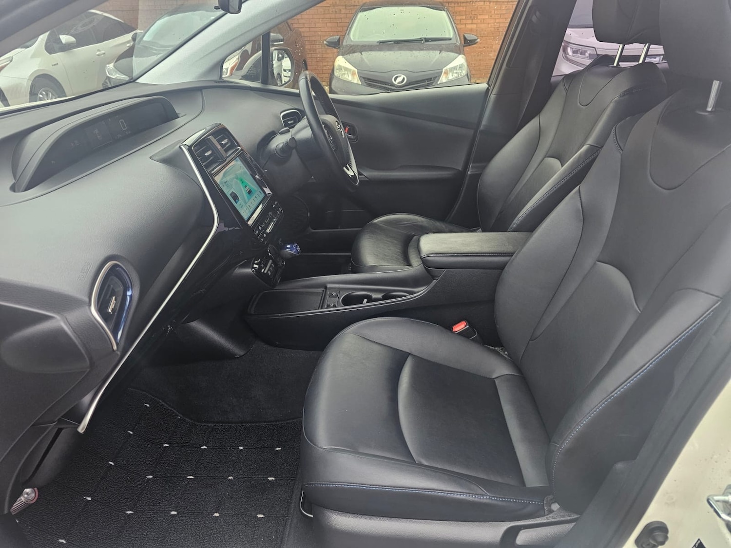 Used Toyota Prius 2025 for sale - 77324215: Photo 17