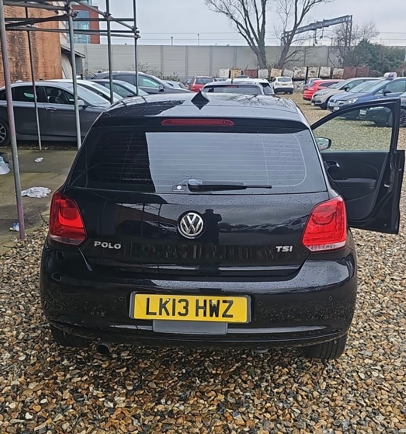 Used Volkswagen Polo 2024 for sale - 77502600: Photo 2