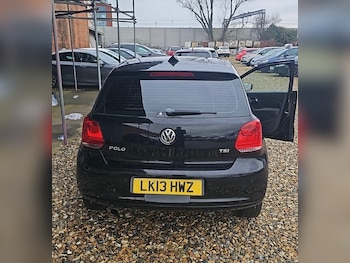 Used Volkswagen Polo undefined for sale - 77502600: Photo