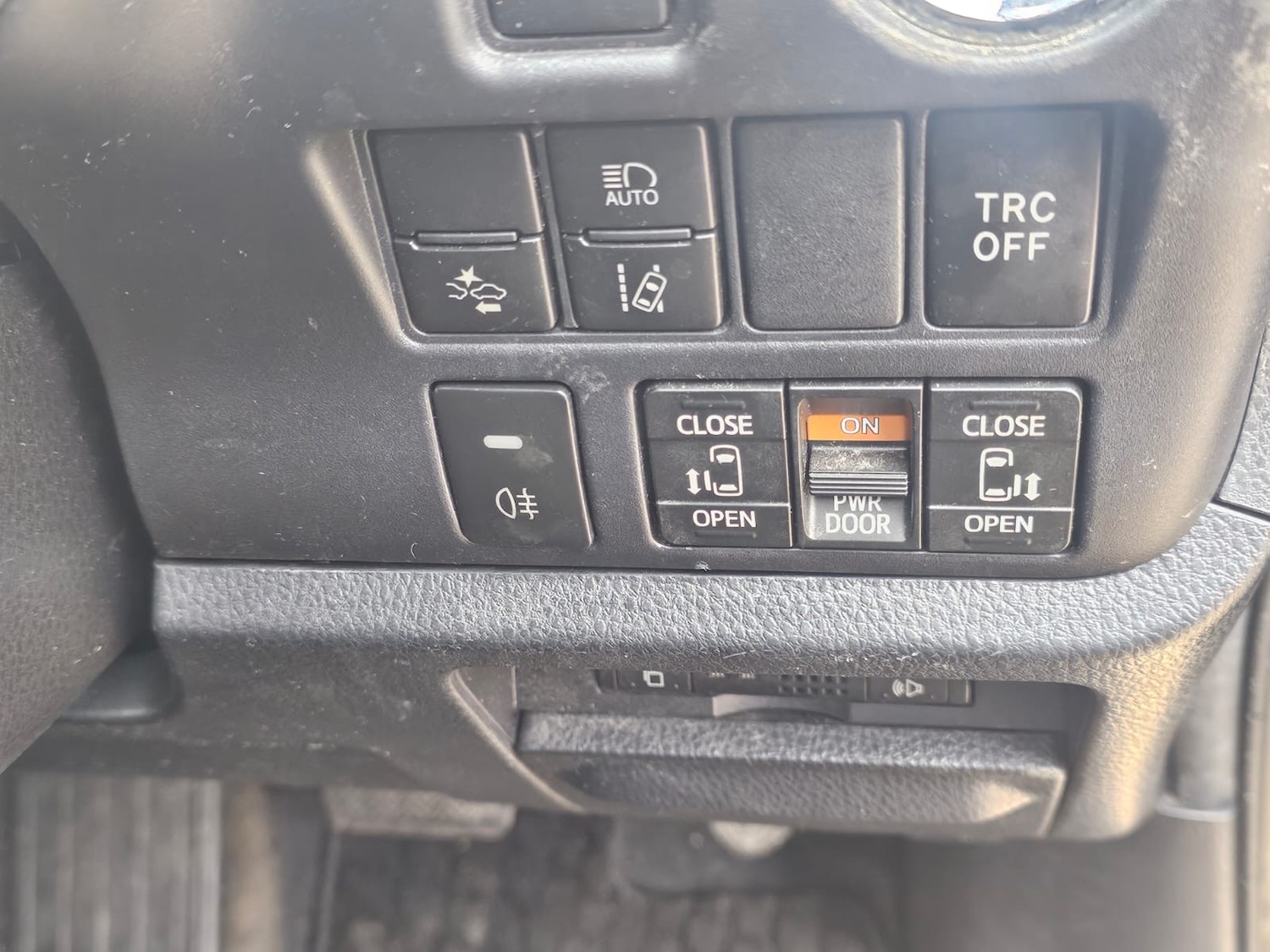 Used Toyota Noah 2026 for sale - 78057511: Photo 10