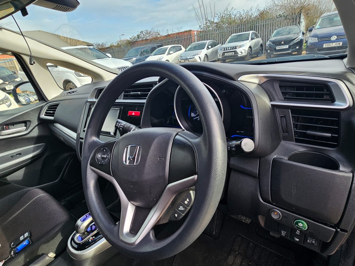 Used Honda Fit 2015 for sale - 77640224: Photo 7