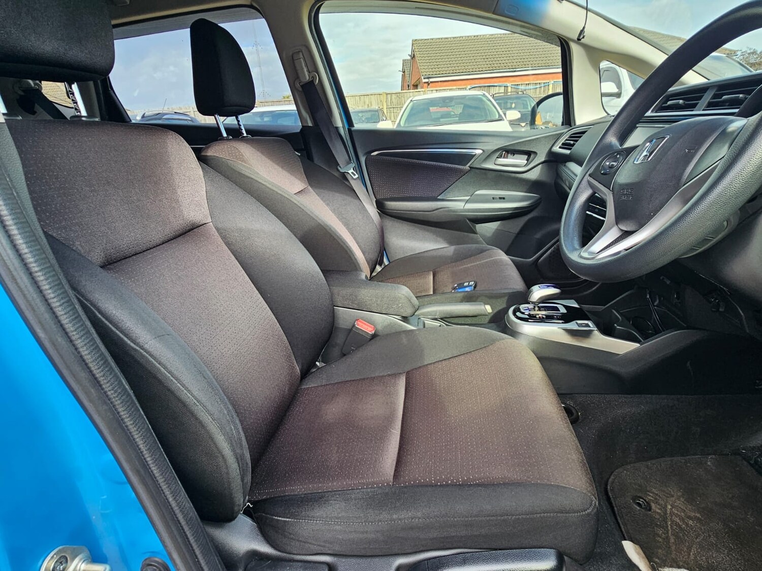 Used Honda Fit 2015 for sale - 77640224: Photo 9