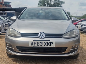 Used Volkswagen Golf 2013 for sale - 78937995: Photo