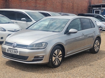 Used Volkswagen Golf 2013 for sale - 78937995: Photo