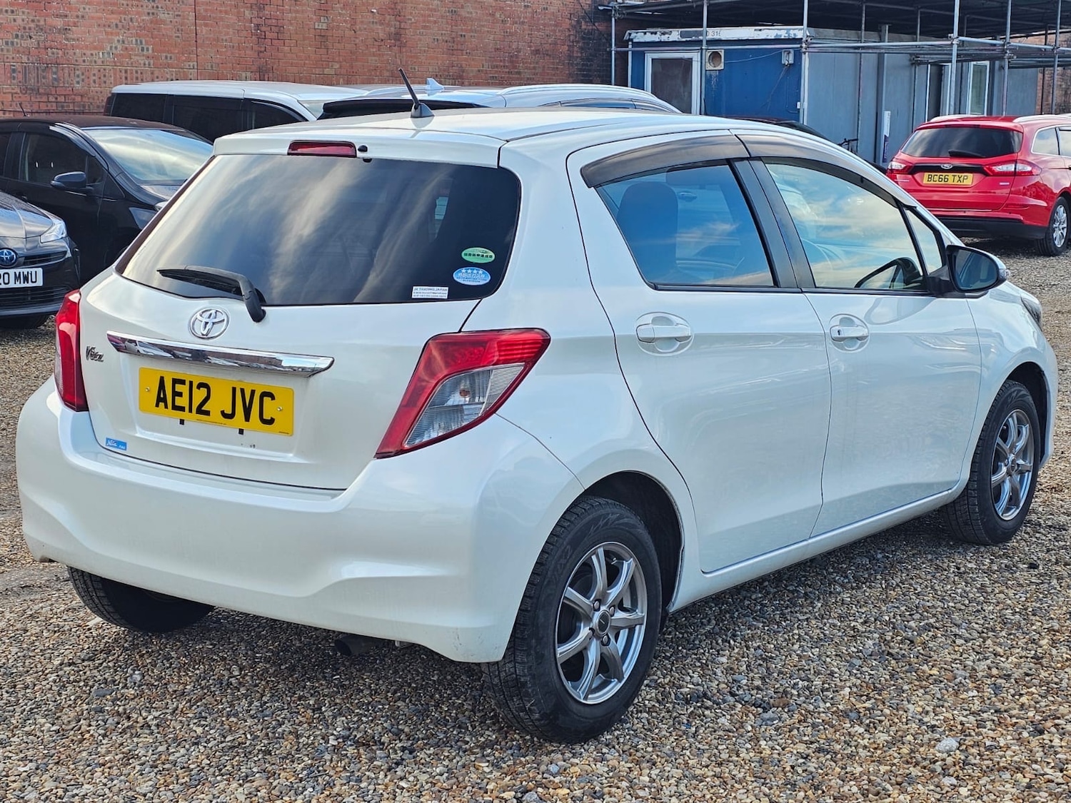 Used Toyota Vitz 2025 for sale - 77312262: Photo 5