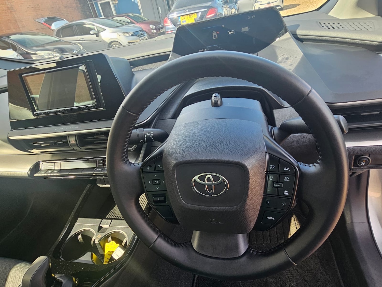 Used Toyota Prius 2024 for sale - 77813474: Photo 9