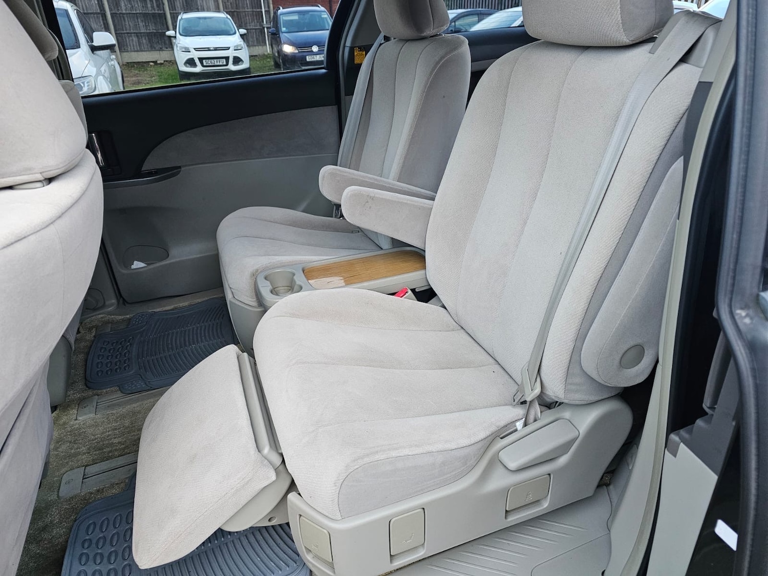 Used Toyota Estima 2020 for sale - 77312457: Photo 14