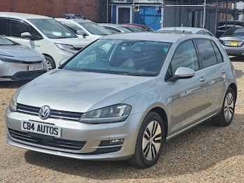 Used Volkswagen Golf 2014 for sale - 78329744: Photo