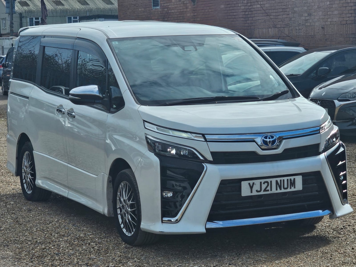 Used Toyota Noah 2026 for sale - 77736044: Photo 3