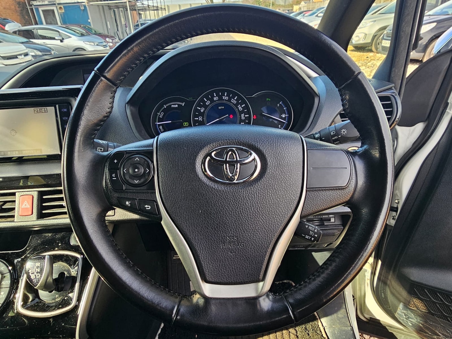 Used Toyota Noah 2026 for sale - 77736044: Photo 5