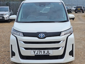 Used Toyota Noah undefined for sale - 77997375: Photo