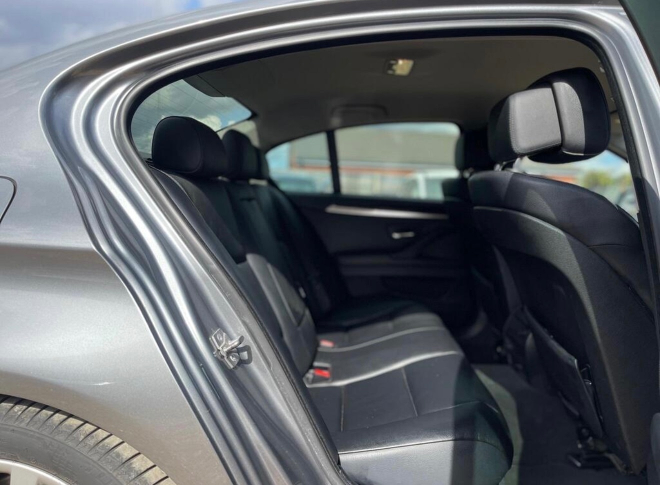 Used BMW 5 Series 2010 for sale - 77304824: Photo 17