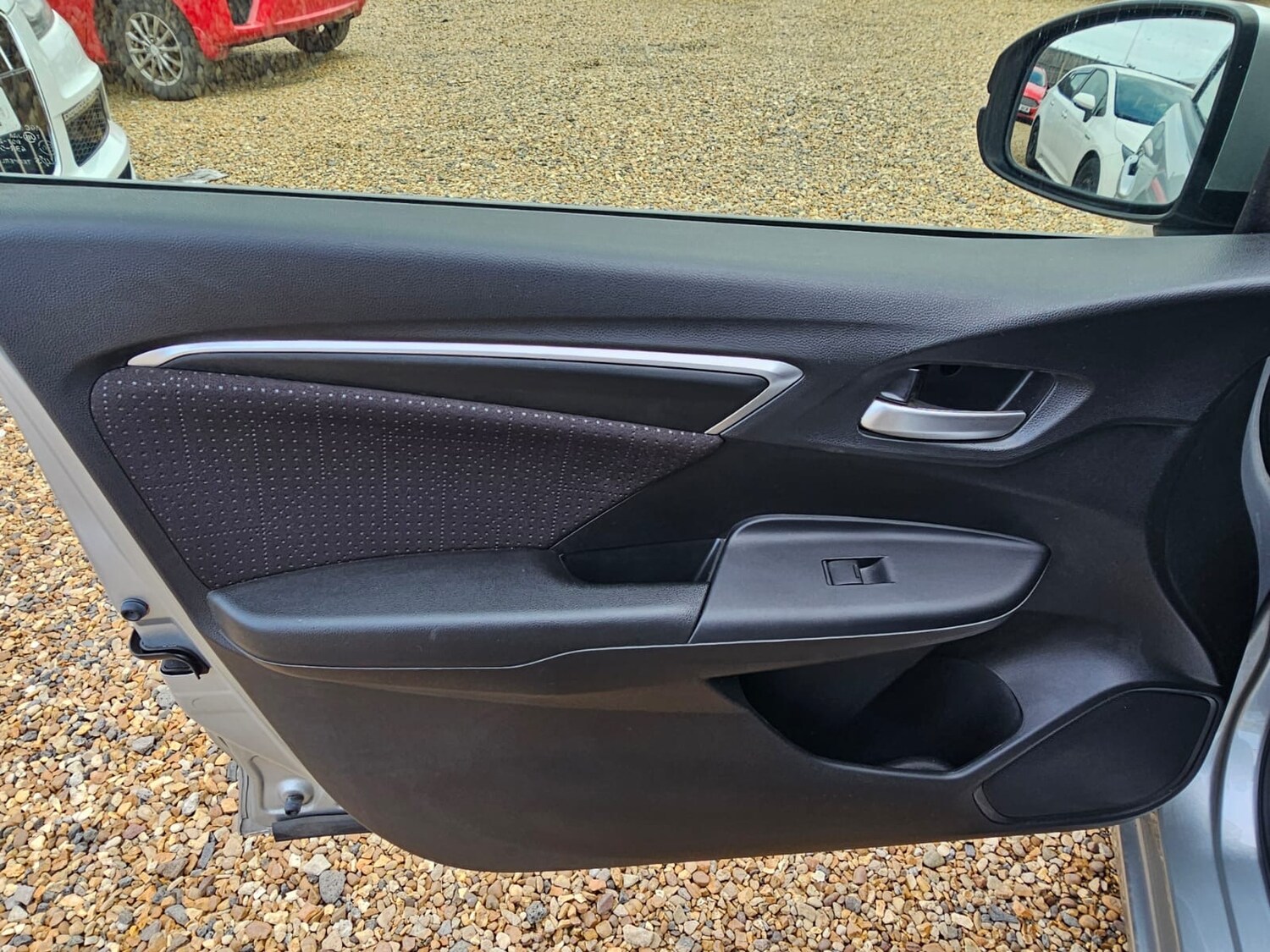 Used Honda Fit 2014 for sale - 77640060: Photo 17