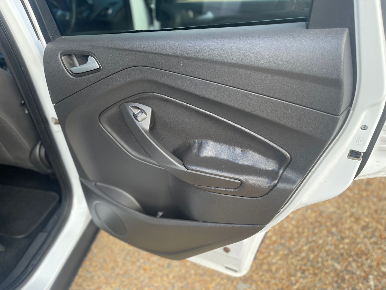 Used Ford Kuga 2013 for sale - 77304039: Photo 18