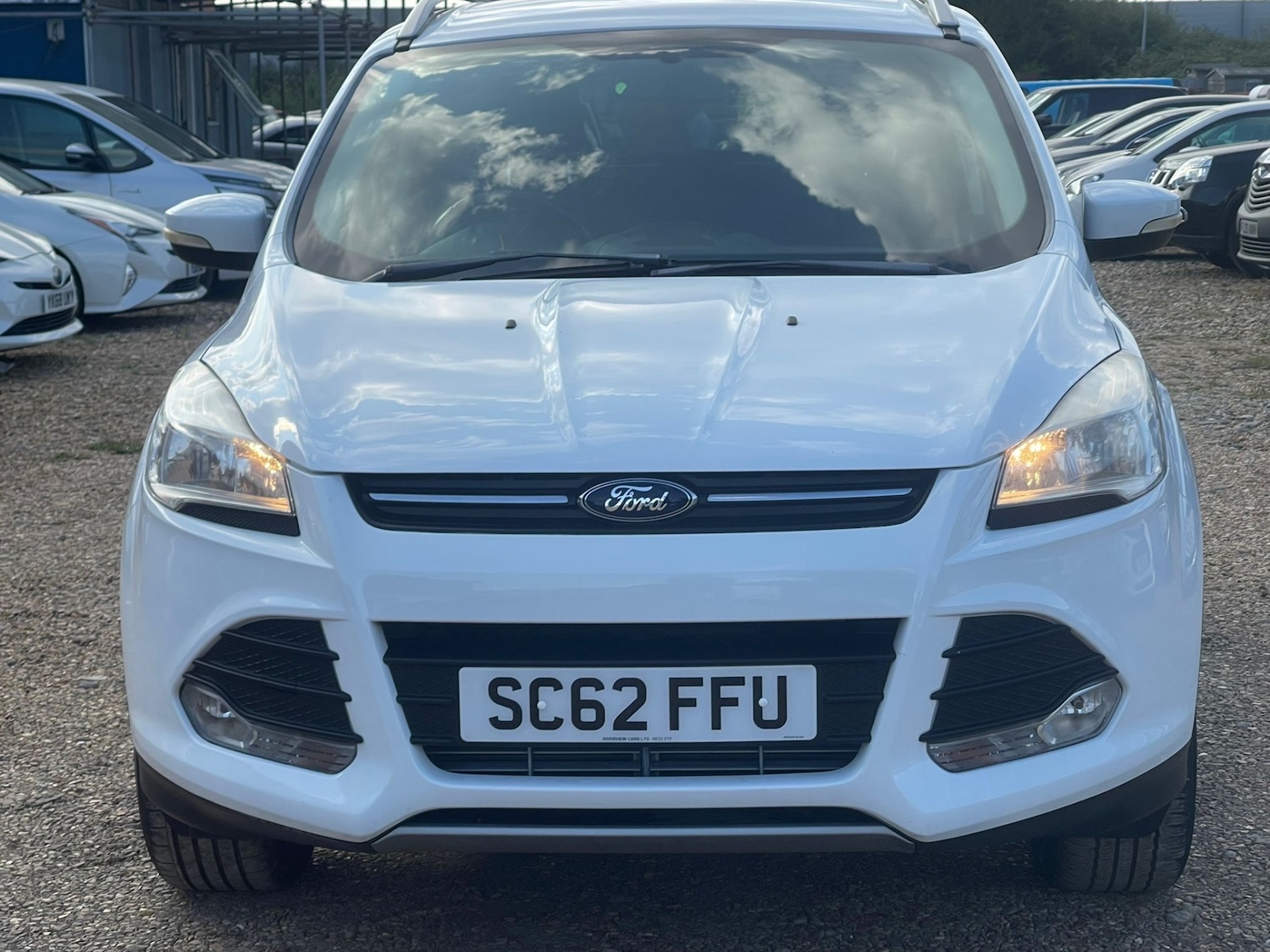 Used Ford Kuga 2013 for sale - 77304039: Photo 2